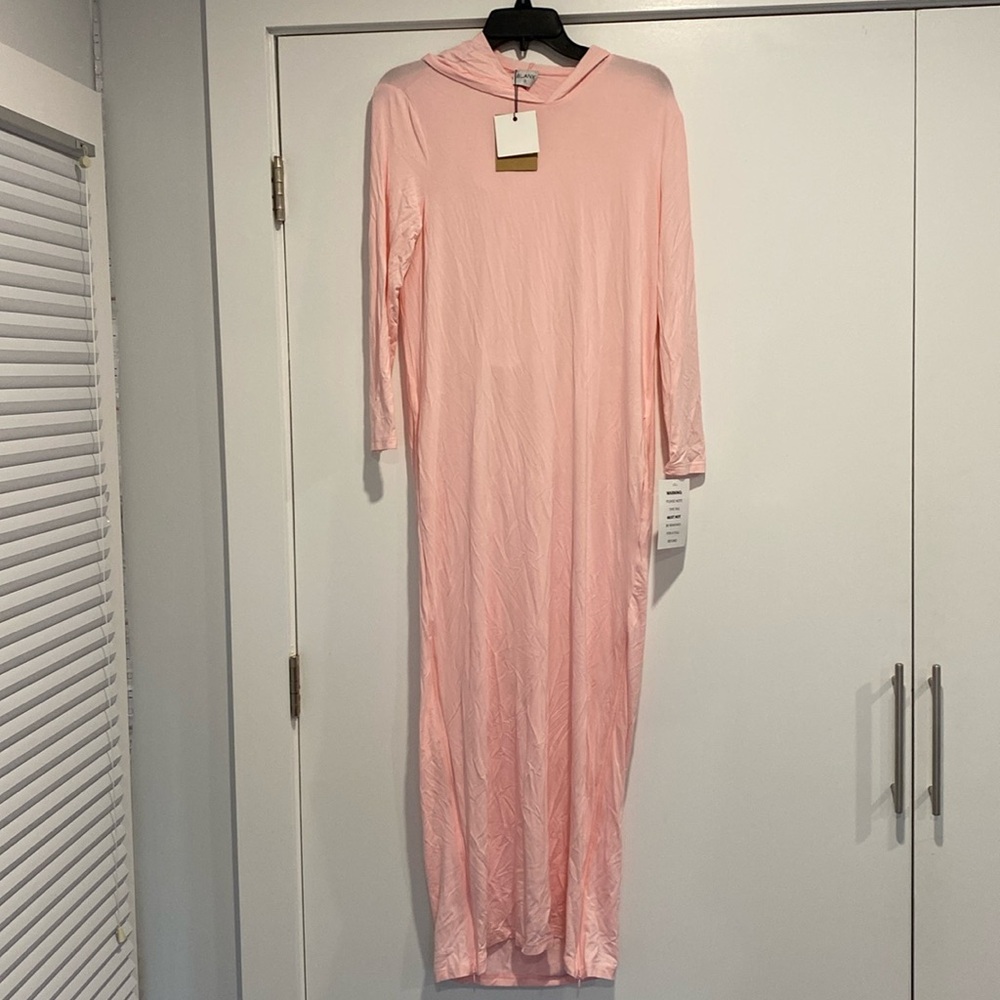 Hooded pink jersey dress